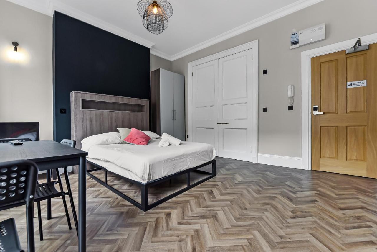 York Studios By Dc London Rooms Εξωτερικό φωτογραφία